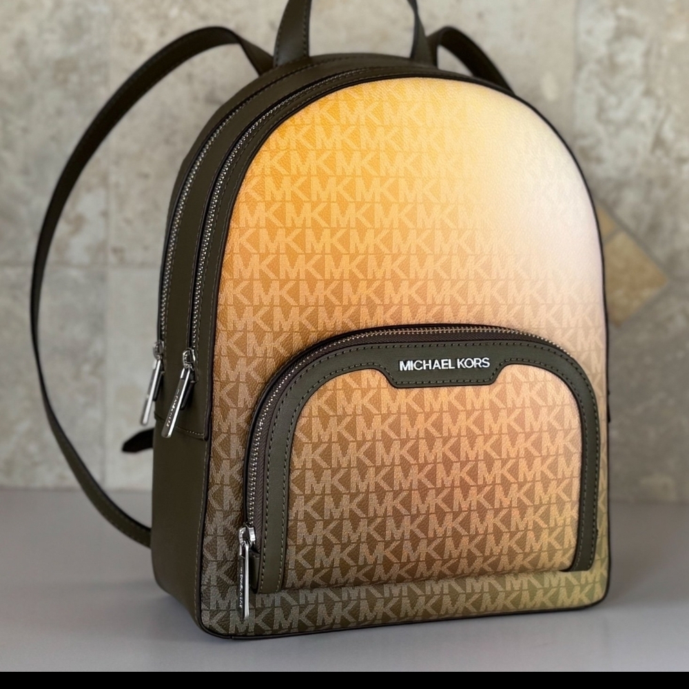 Michael Kors Olive Ombre Backpack with Olive Wallet - Picture 3 of 8